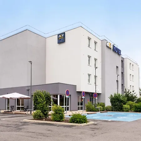 Hotel Ace Toulouse Blagnac 3*